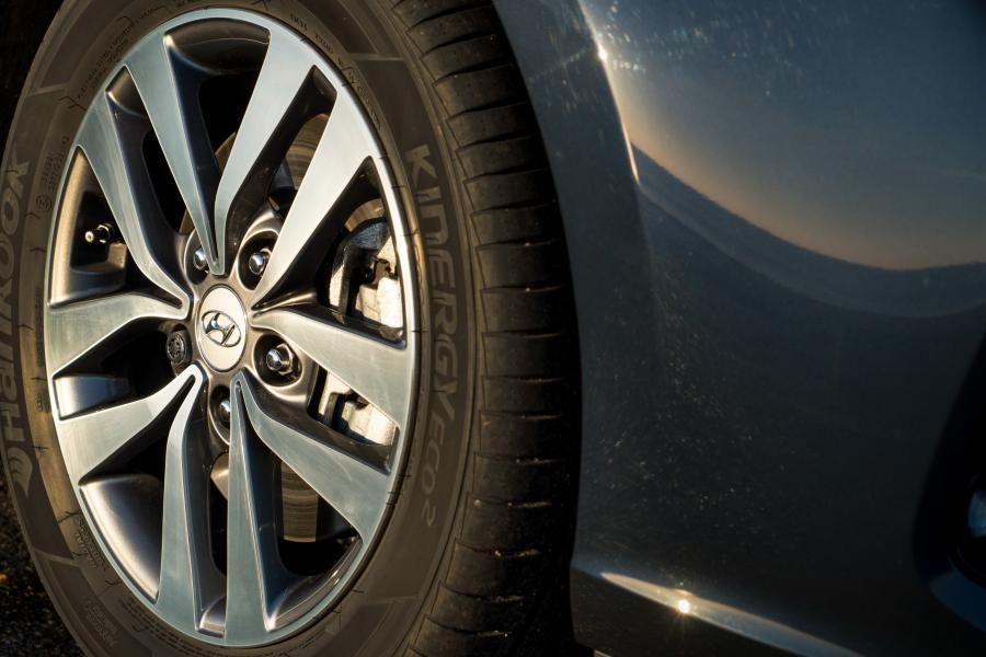 Колеса Hyundai i30 2017 года  (UK) (фото 31 из 40)